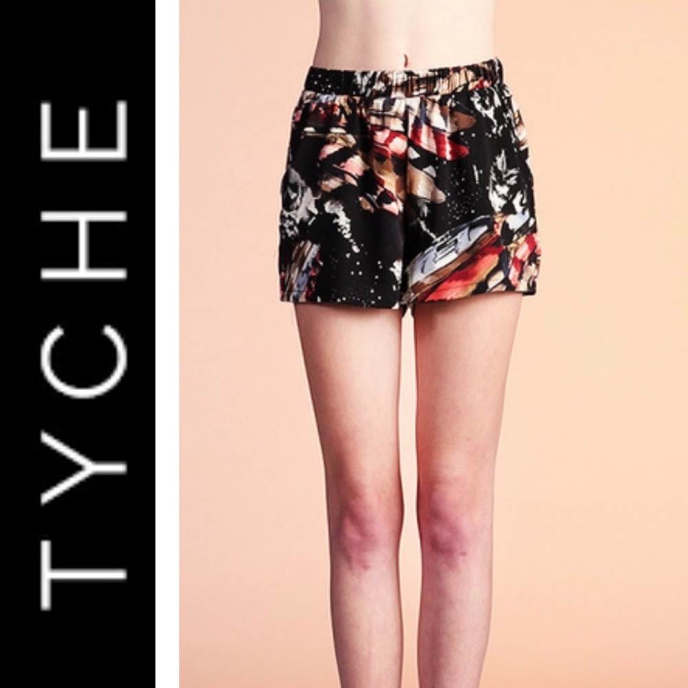 Tyche Night Feather Pocket Shorts size M